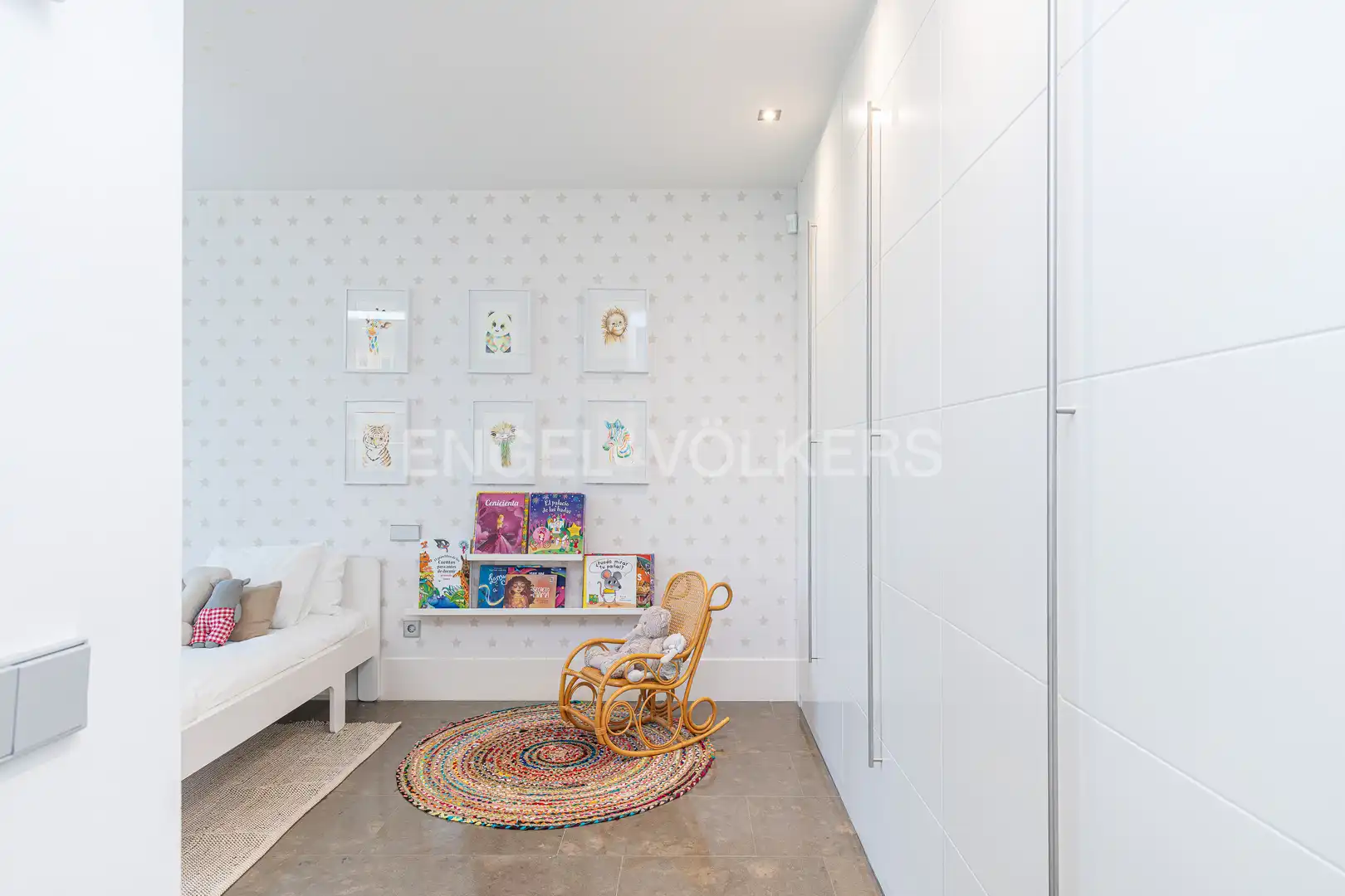 Habitación de Casa o chalet en venta en Boadilla del Monte con Aire acondicionado, Calefacción y Jardín privado