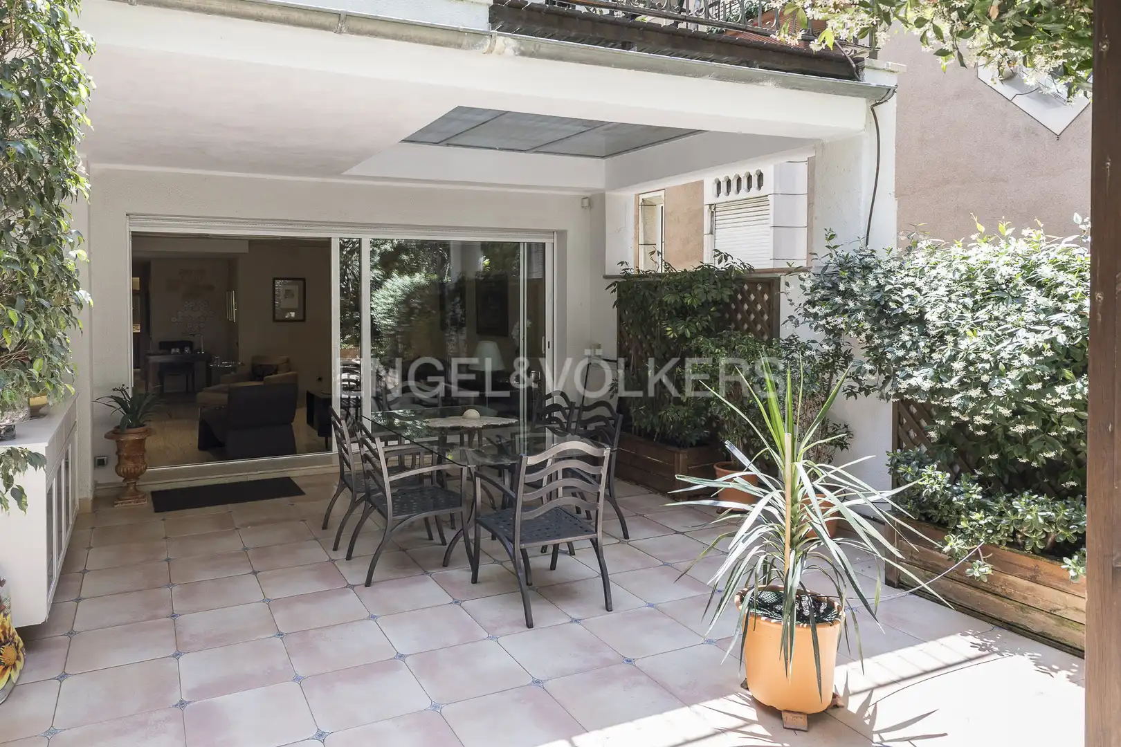Terraza de Casa o chalet en venta en Barcelona con Aire acondicionado, Calefacción y Jardín privado