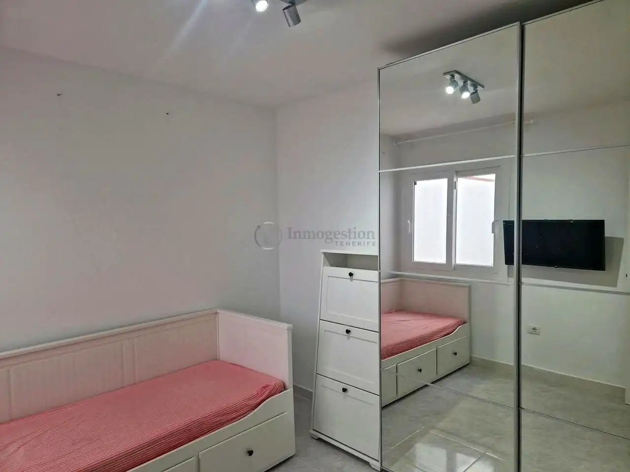 Bedroom of Ground floor for sale in Granadilla de Abona  with Storage room and Furnished
