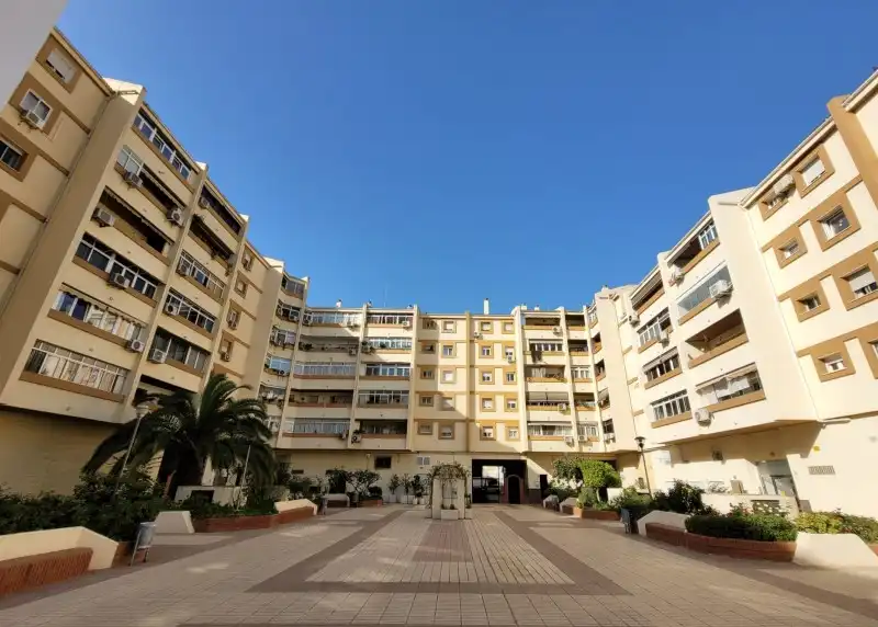 Flat for sale in Calle Héroe de Sostoa, 136, La Princesa