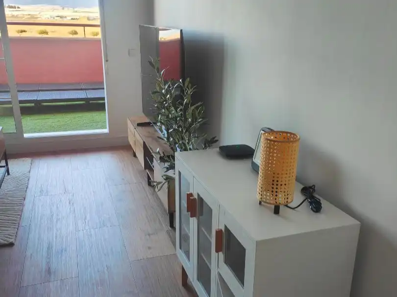 Wohnzimmer von Wohnungen zum Verkauf in Roquetas de Mar mit Klimaanlage und Terrasse