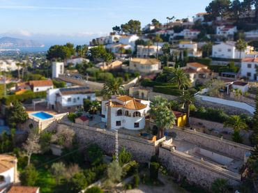 Villa con balcone in vendita a Benissa pueblo
