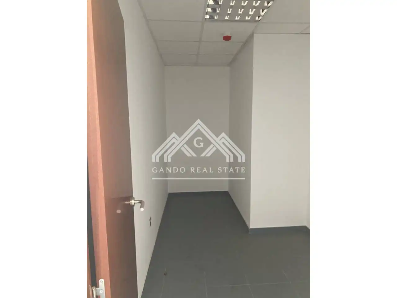 Office for rent in Dos Hermanas  with Alarm