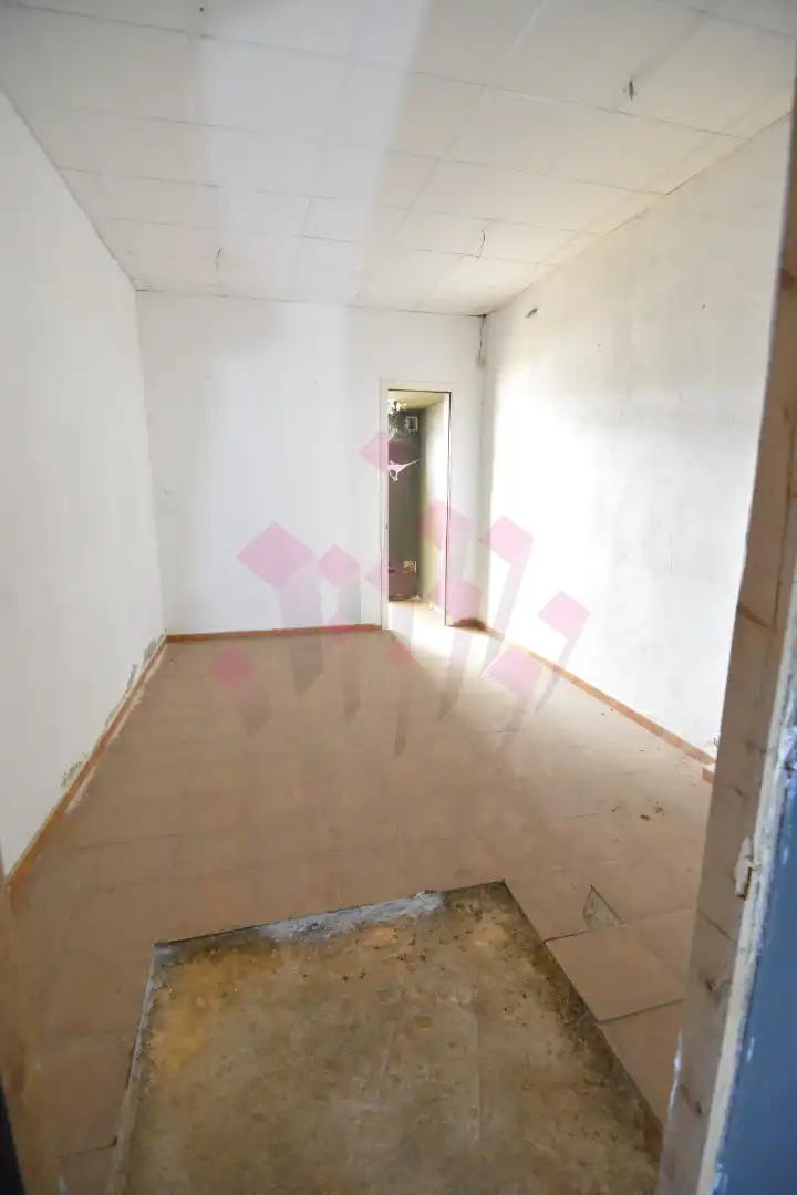 Local comercial en venta en Calle Montesa 4, imagen 8