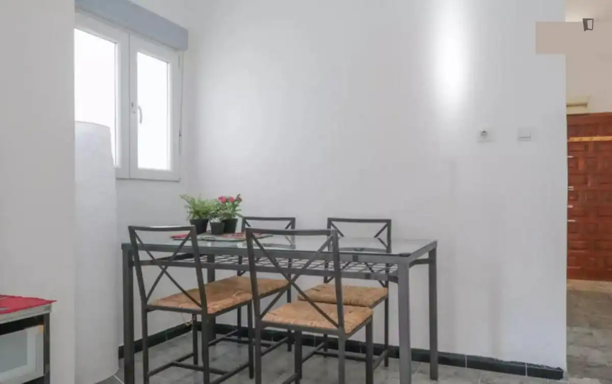 Apartament de lloguer a Valdeacederas