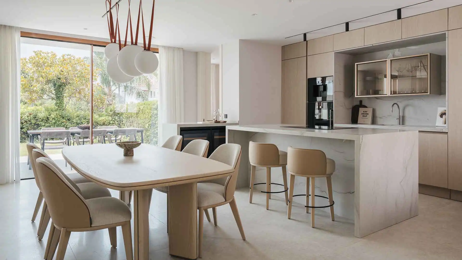 Apartament amb piscina en venda a Nueva Andalucía, imagen 4