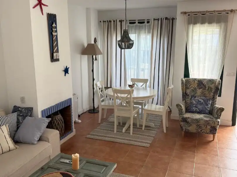 Villa con piscina in vendita a AVENIDA DE MAGALLANES 52, imagen 5