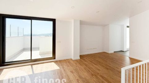 Foto 4 de Dúplex en venta en Calle Navas de Tolosa, Segle XX, Terrassa