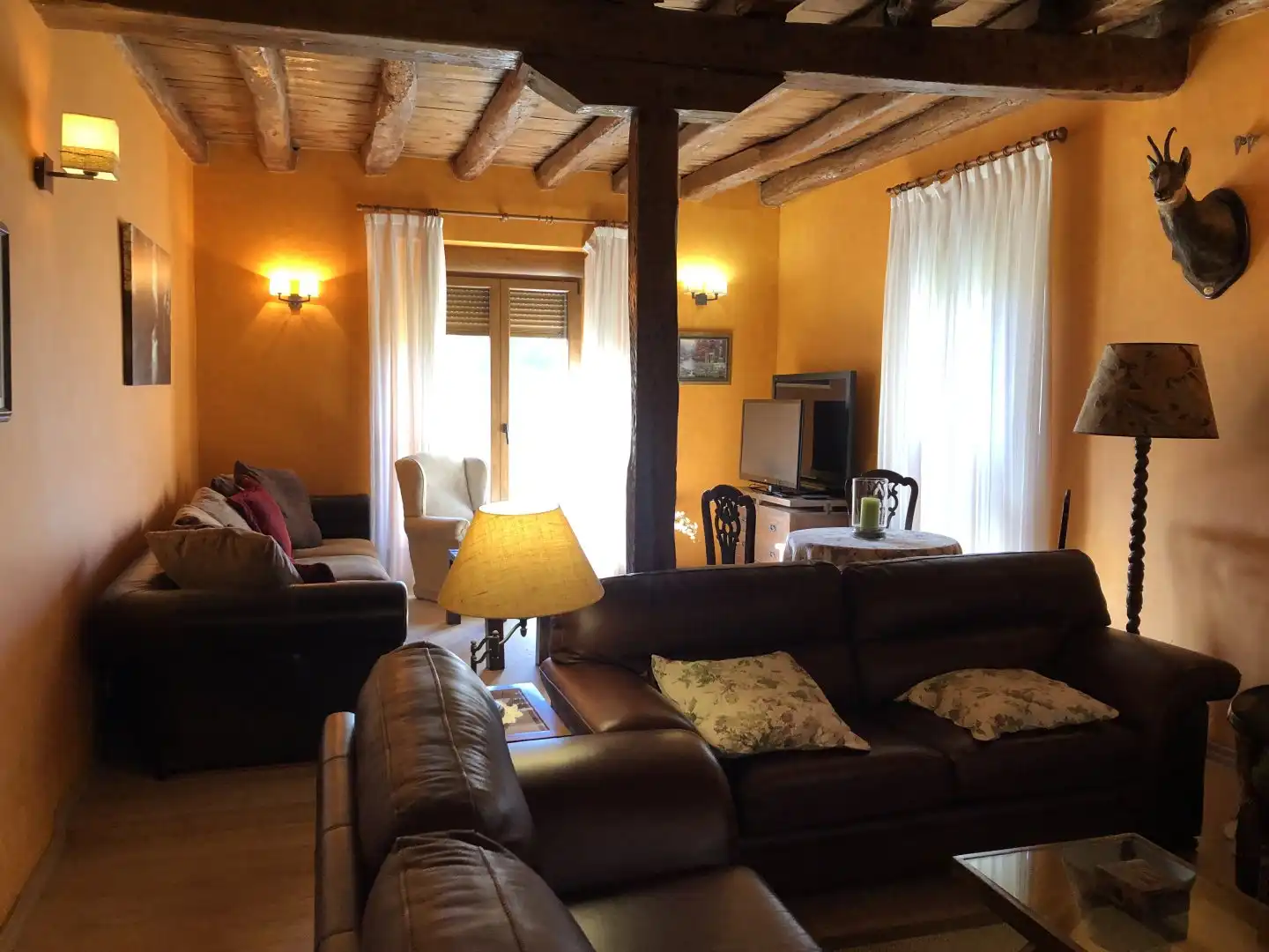 Sala de estar de Casa o chalet en venta en Sepúlveda con Calefacción y Jardín privado