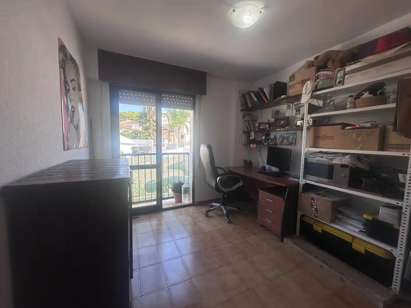 Habitación de Piso en venta en Vélez-Málaga con Aire acondicionado, Calefacción y Jardín privado