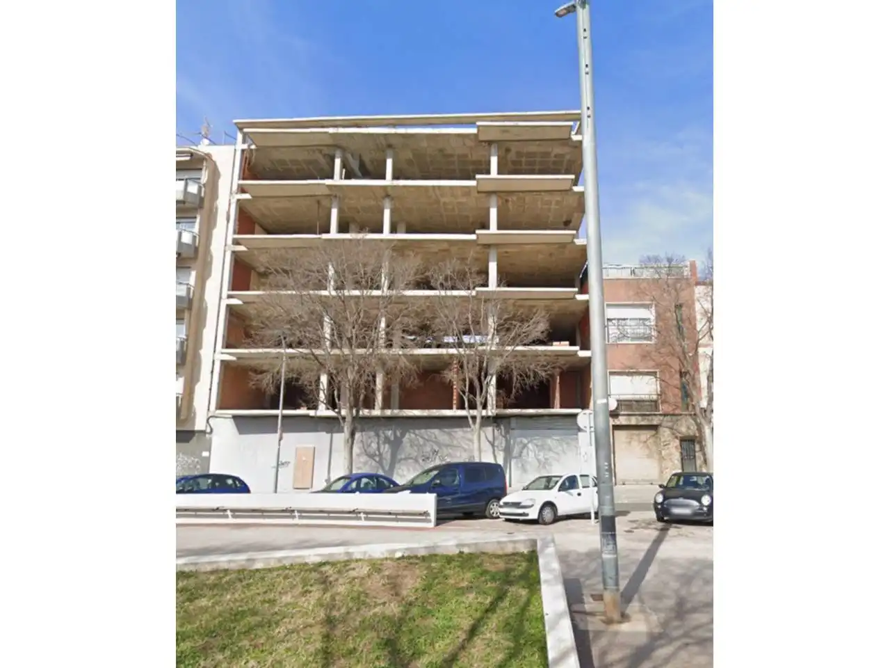 Buildings for sale in Avenida Santa Eulàlia, 189, Can Palet