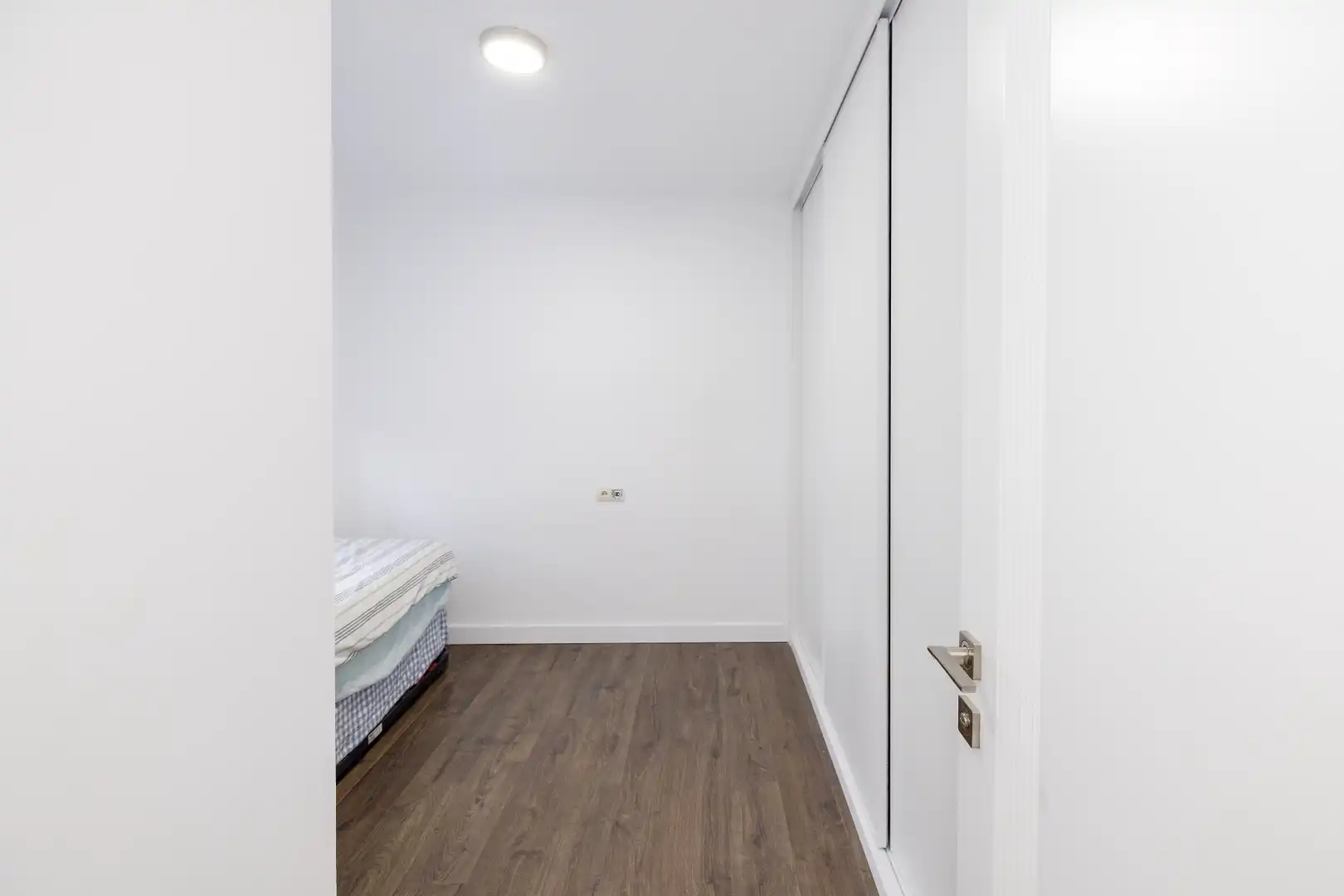 Detached house with pool for sale in Calle Lorenzo Valla, imagen 35