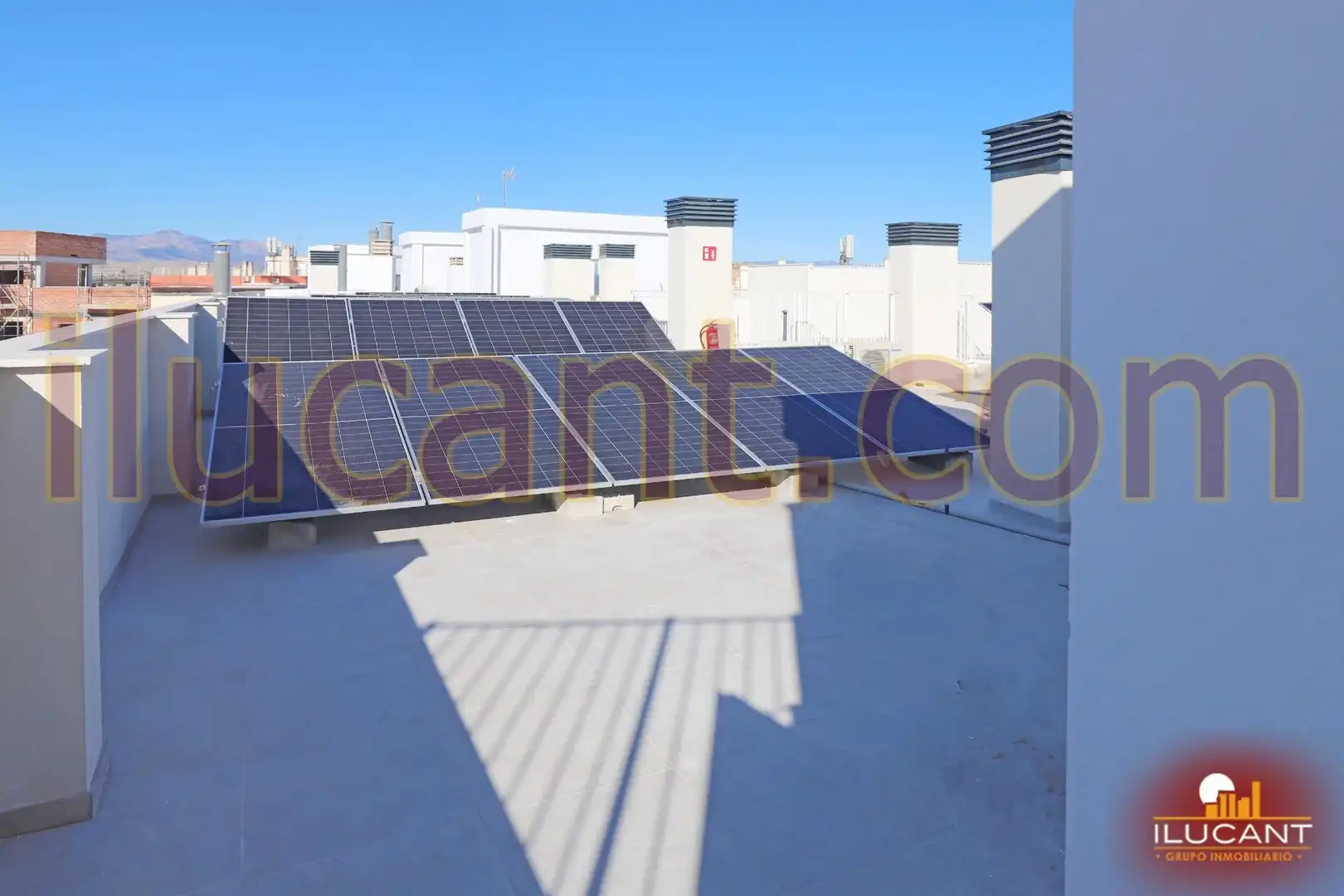 Terrassa de Pis en venda en Alicante / Alacant amb Aire condicionat, Jardí privat i Balcó