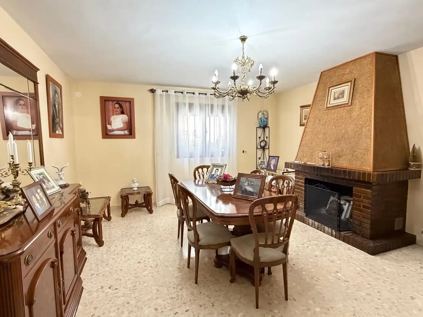 Comedor de Piso en venta en Antequera con Calefacción y Terraza