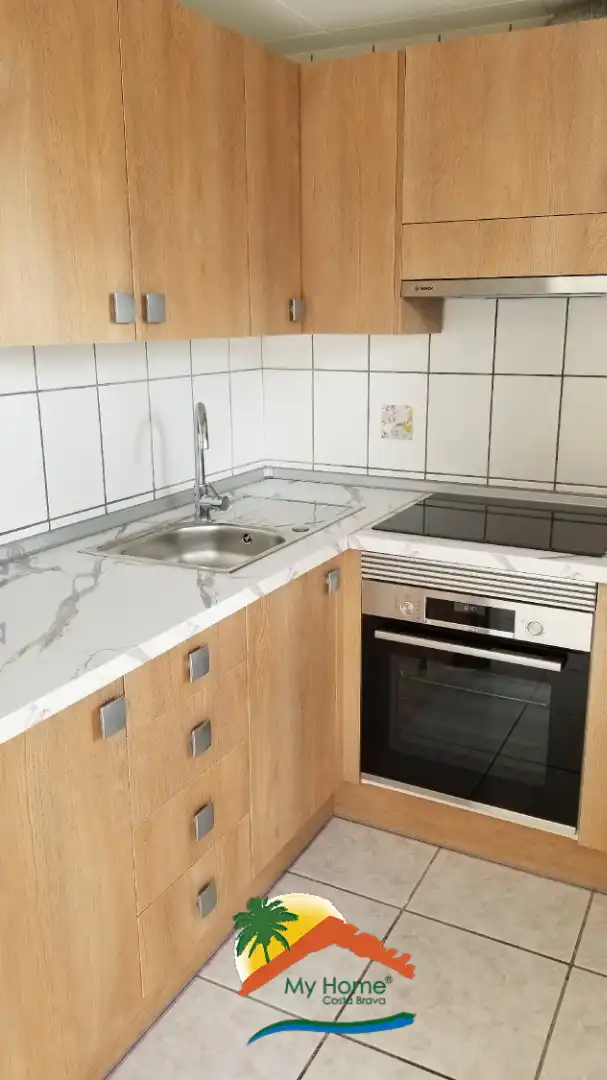 Cuina de Casa o xalet en venda en Lloret de Mar amb Calefacció, Jardí privat i Terrassa
