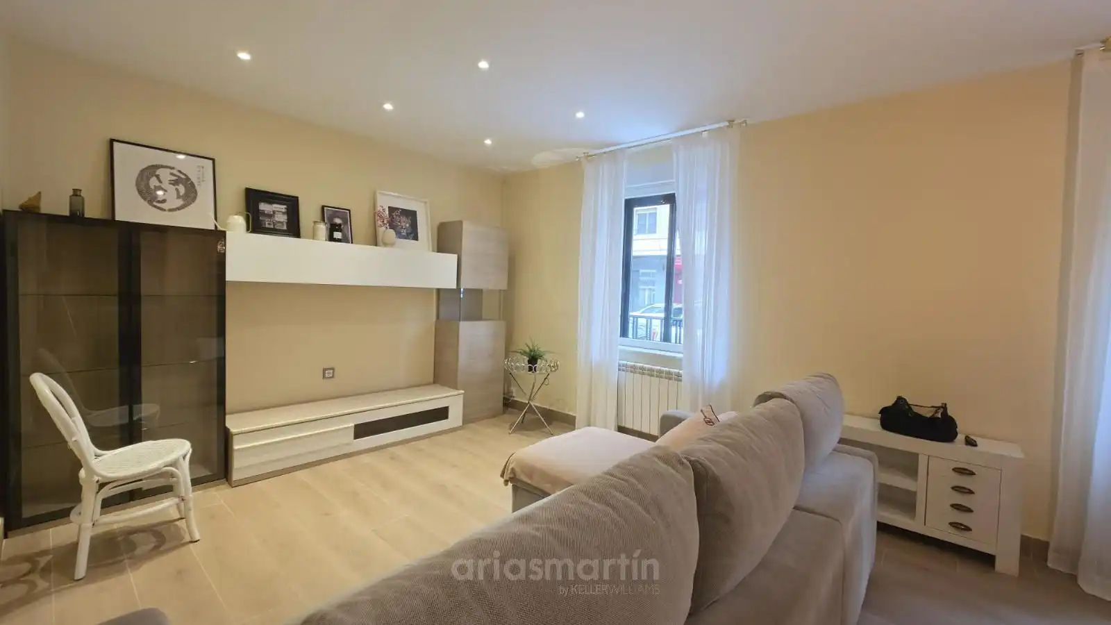 Living room of Flat for rent in Salamanca  with Heating and Furnished