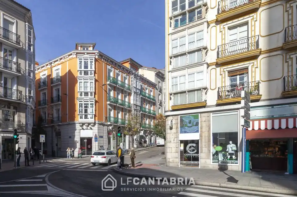 Vista exterior de Pis en venda en Santander amb Aire condicionat i Calefacció