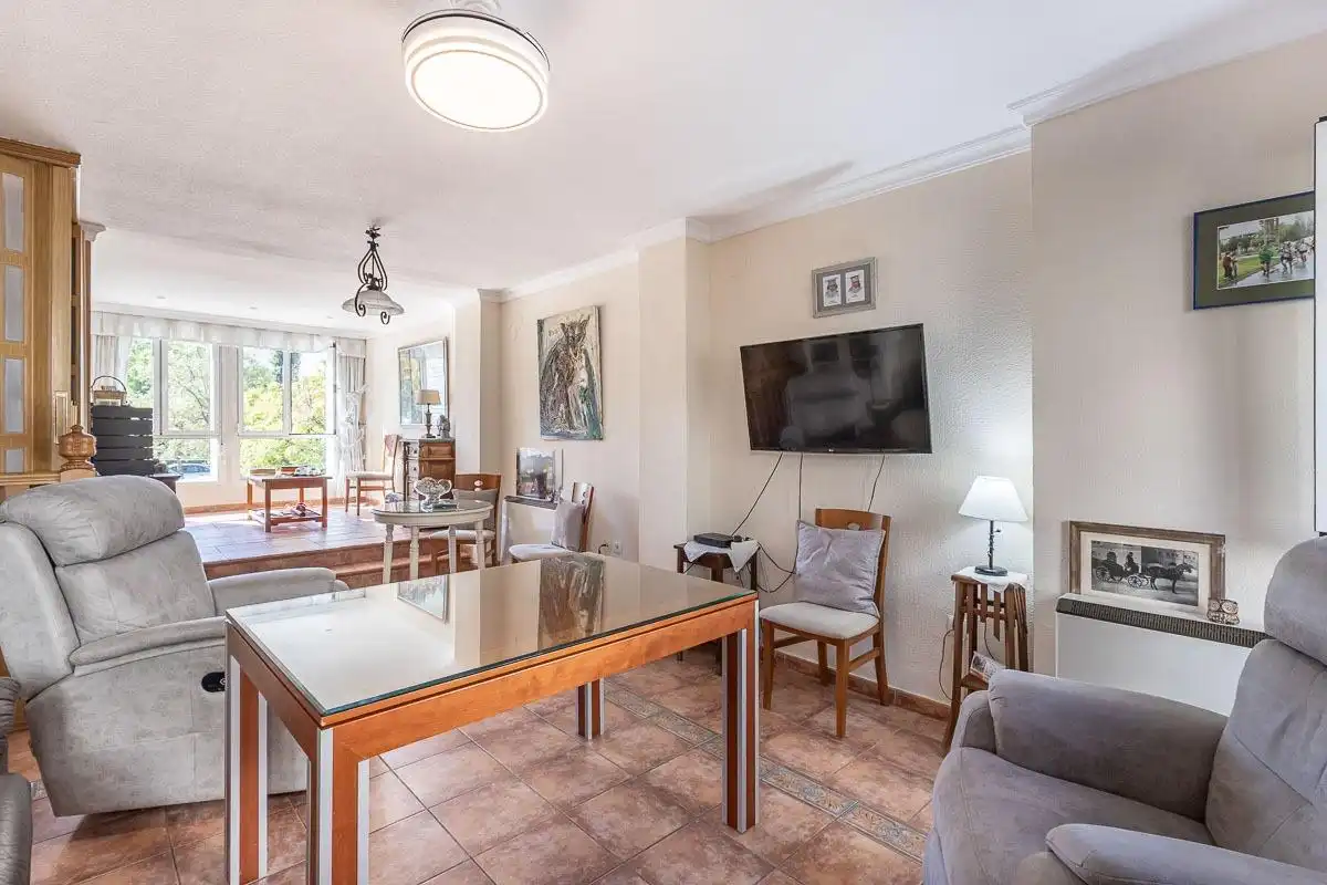 Casa a schiera in vendita a Genil, imagen 3
