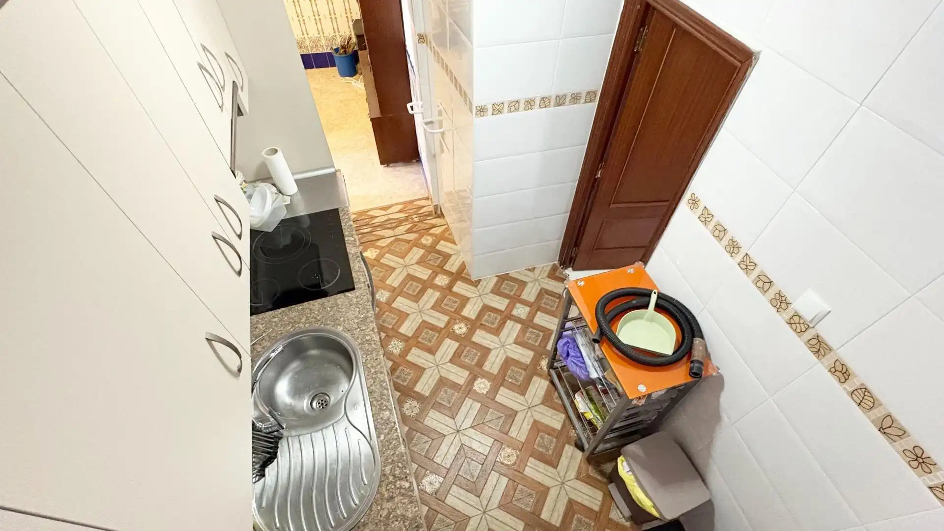 Cuina de Casa o xalet en venda en Pedrosillo de los Aires amb Calefacció i Moblat