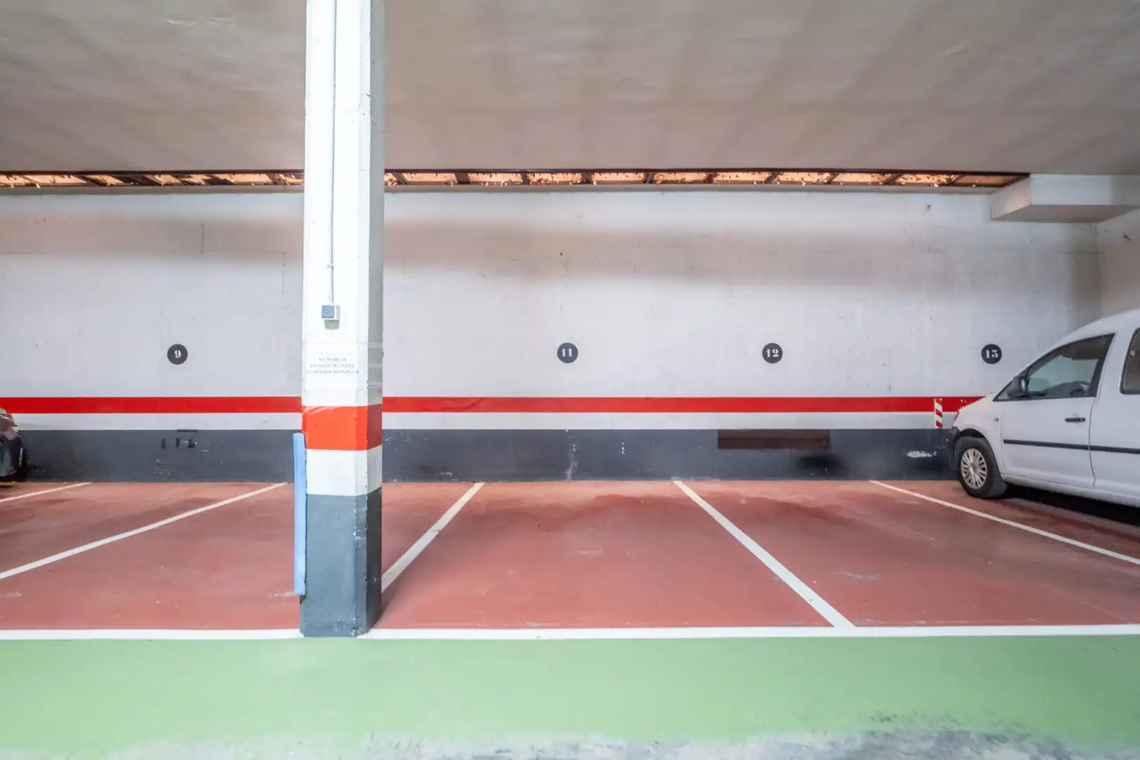 Parking of Flat for sale in Zaragoza  with Air Conditioner, Heating and Parquet flooring