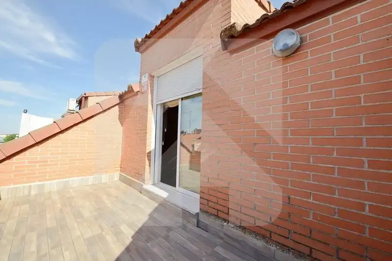 Terraza de Ático en venta en Valdemoro con Aire acondicionado, Calefacción y Terraza