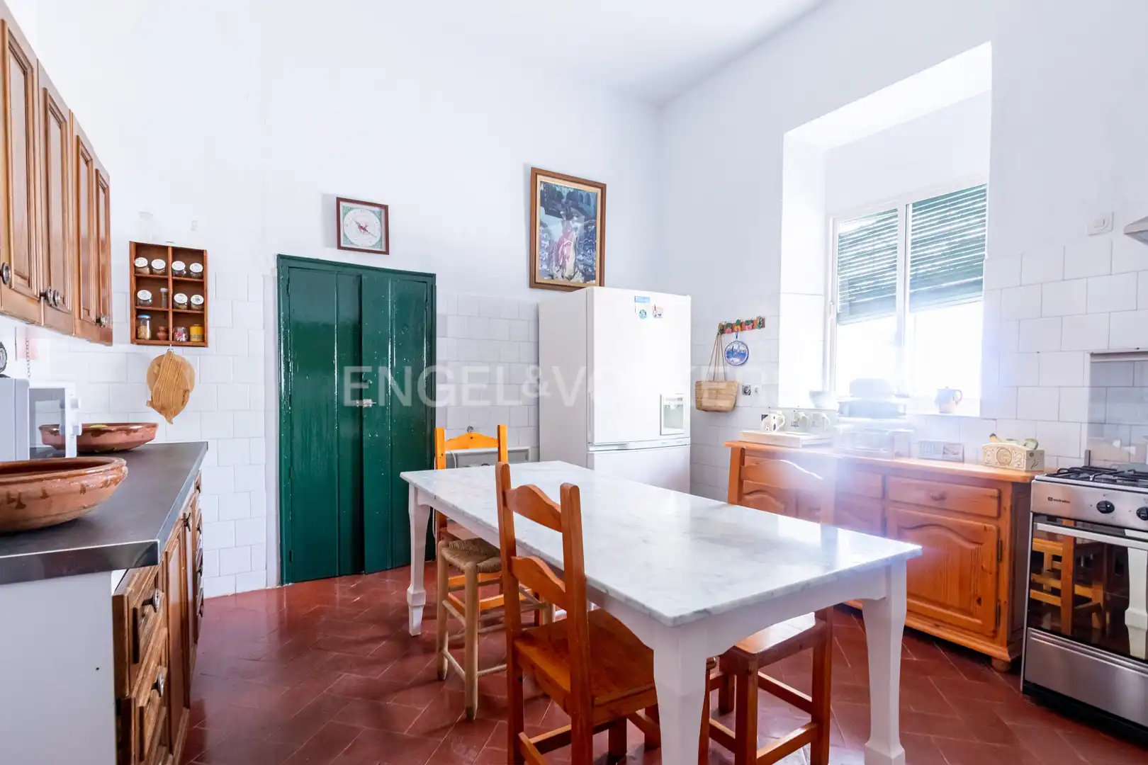 Cocina de Casa o chalet en venta en La Puebla de Cazalla con Calefacción, Jardín privado y Terraza
