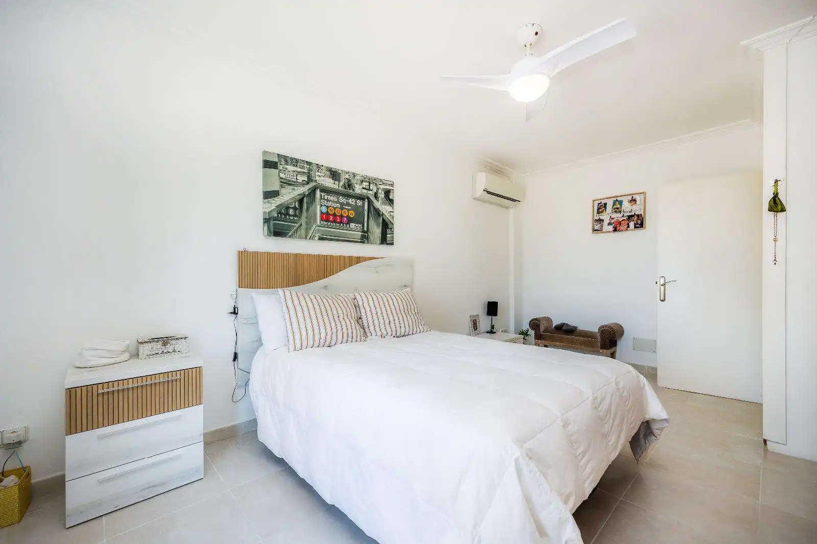 Schlafzimmer von Einfamilien-Reihenhaus zum Verkauf in Capdepera mit Klimaanlage, Terrasse und Möbliert