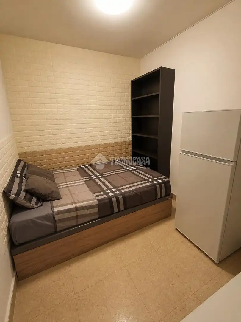 Bedroom of Flat for sale in Sevilla