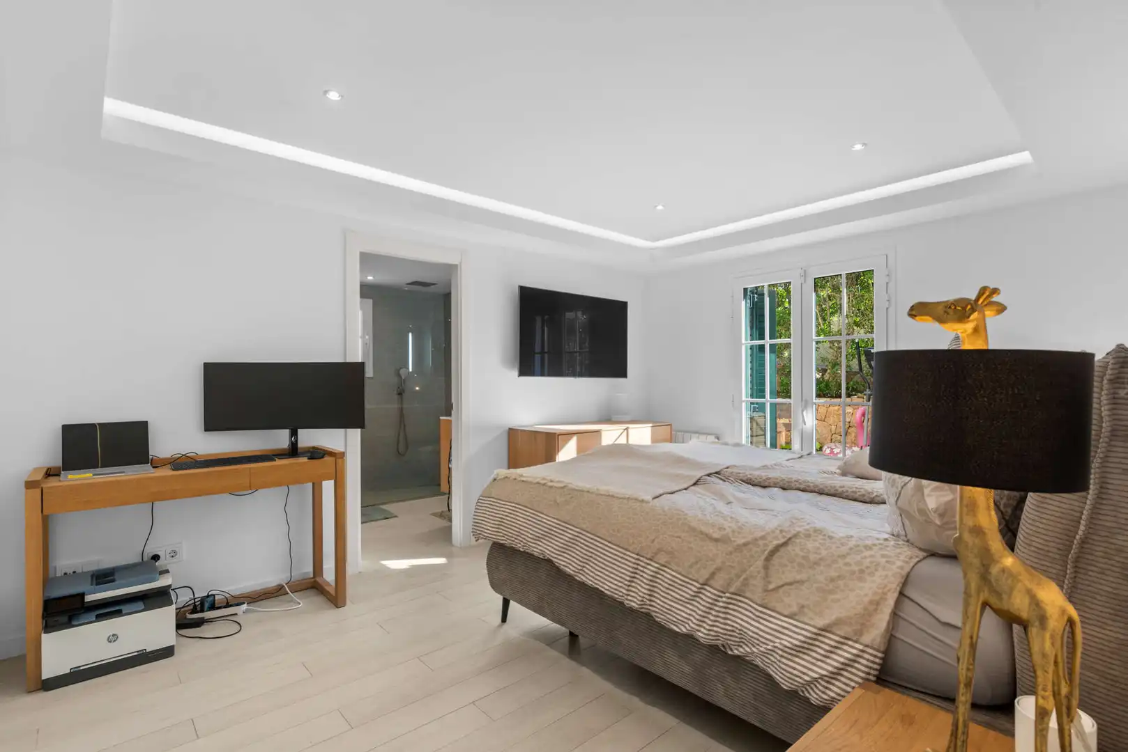 Schlafzimmer von Erdgeschoss zum Verkauf in Calvià mit Klimaanlage, Heizung und Terrasse