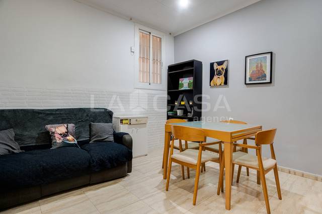 Planta baja en Venta en Carrer de Bolívia en Provençals del Poblenou