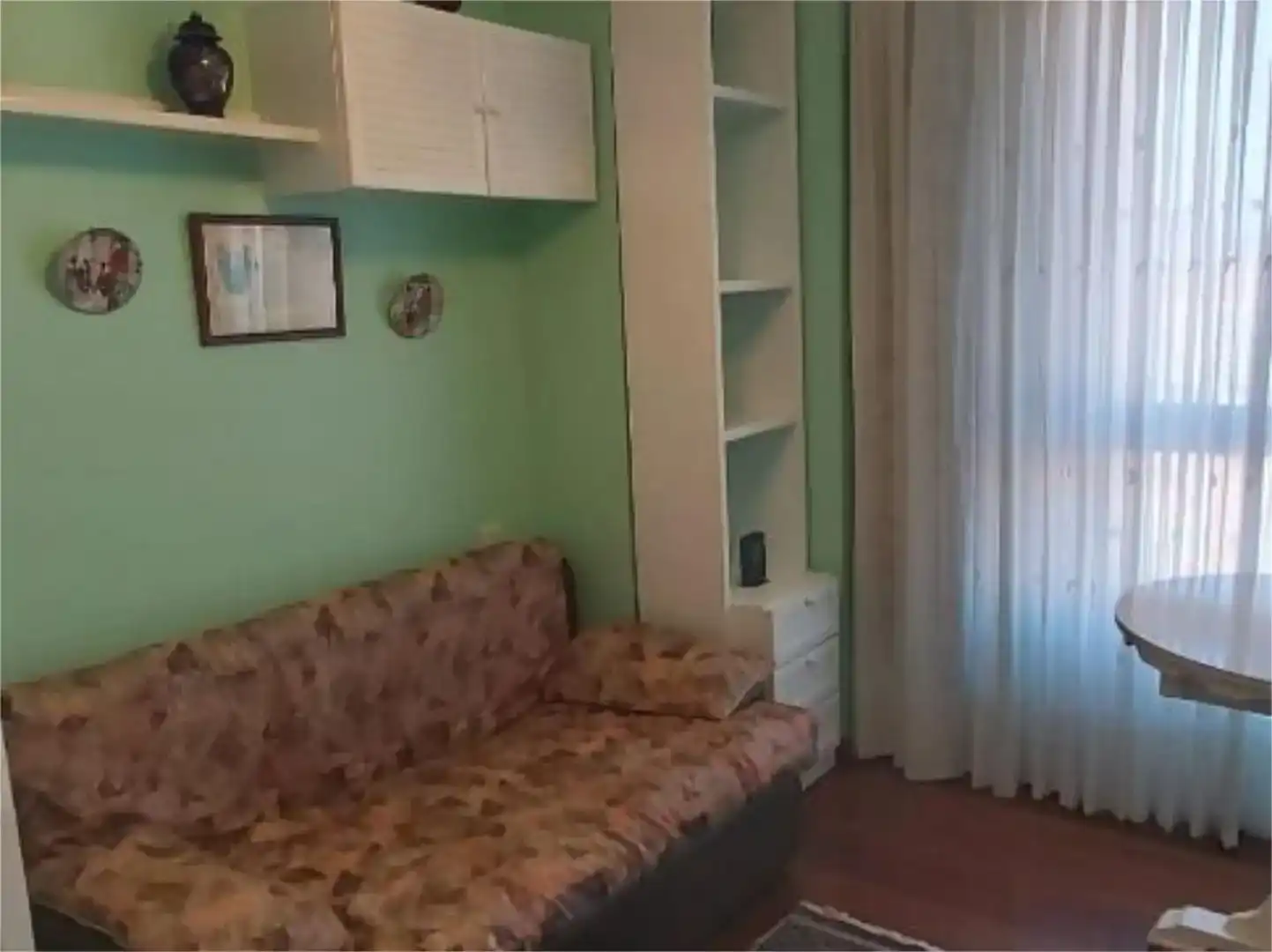 Sala d'estar de Pis en venda en Bilbao  amb Balcó