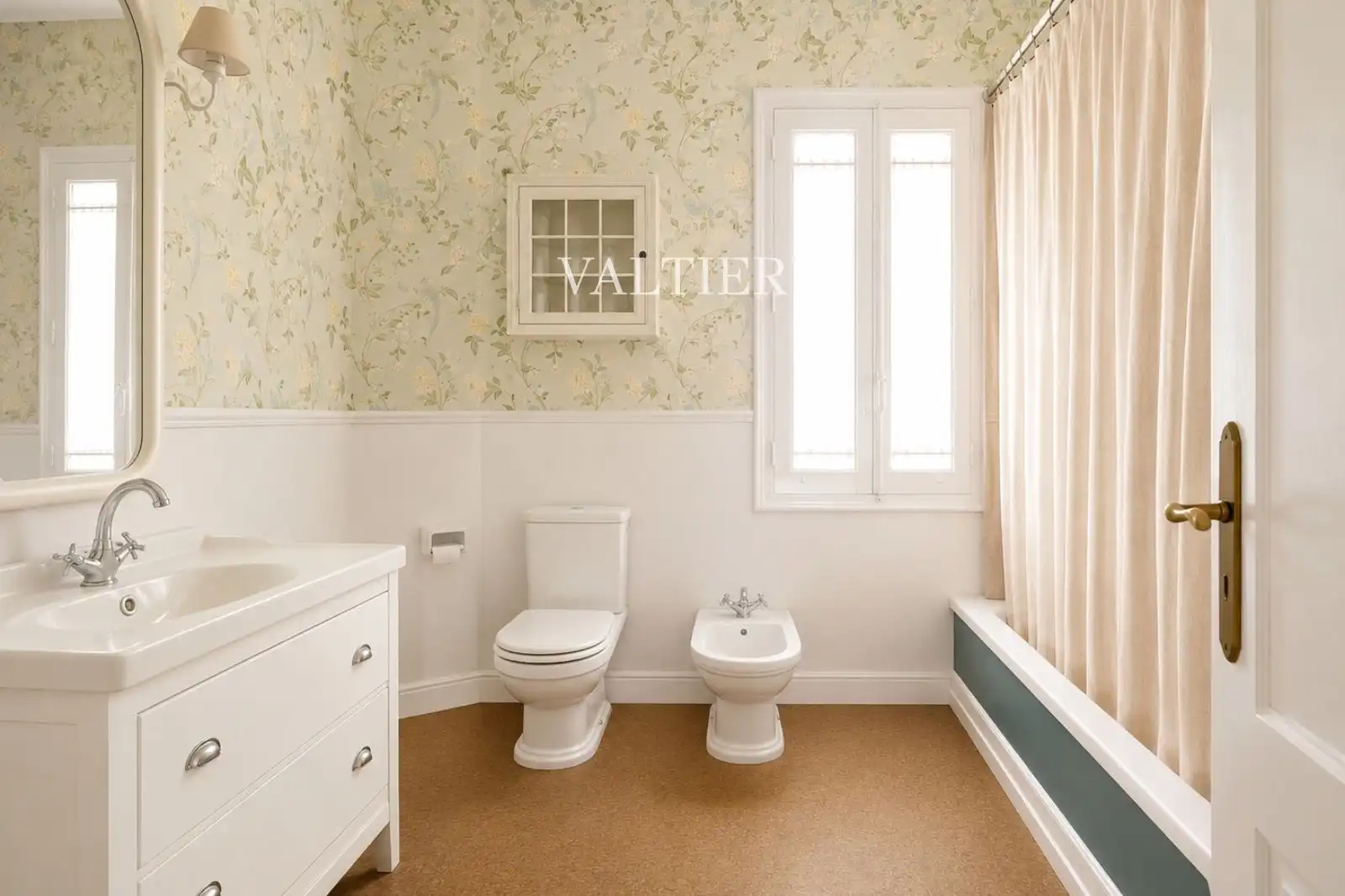 Baño de Piso de alquiler en Madrid con Aire acondicionado