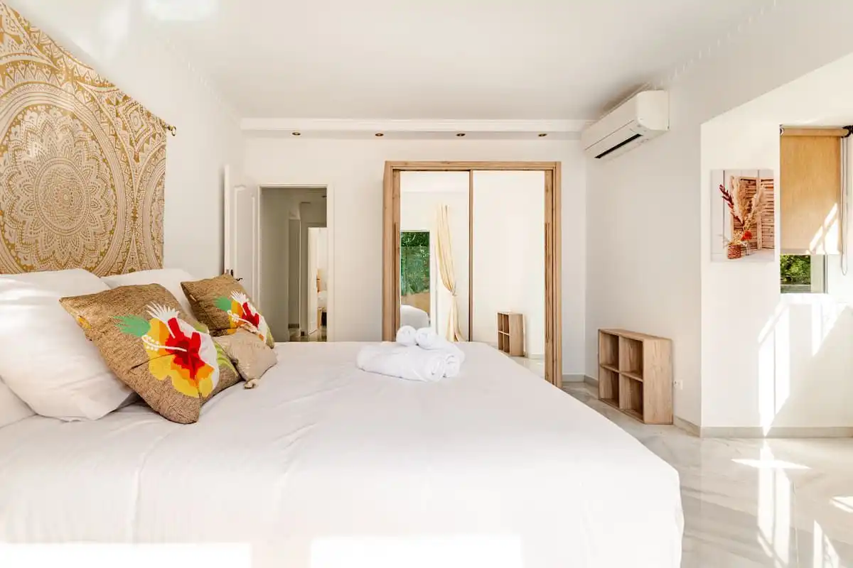 Bedroom of Houses for rent in Marbella