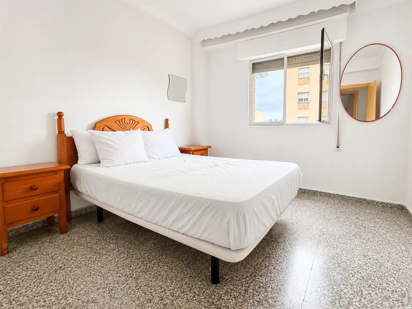 Habitación de Piso en venta en Málaga con Amueblado, Horno y Lavadora