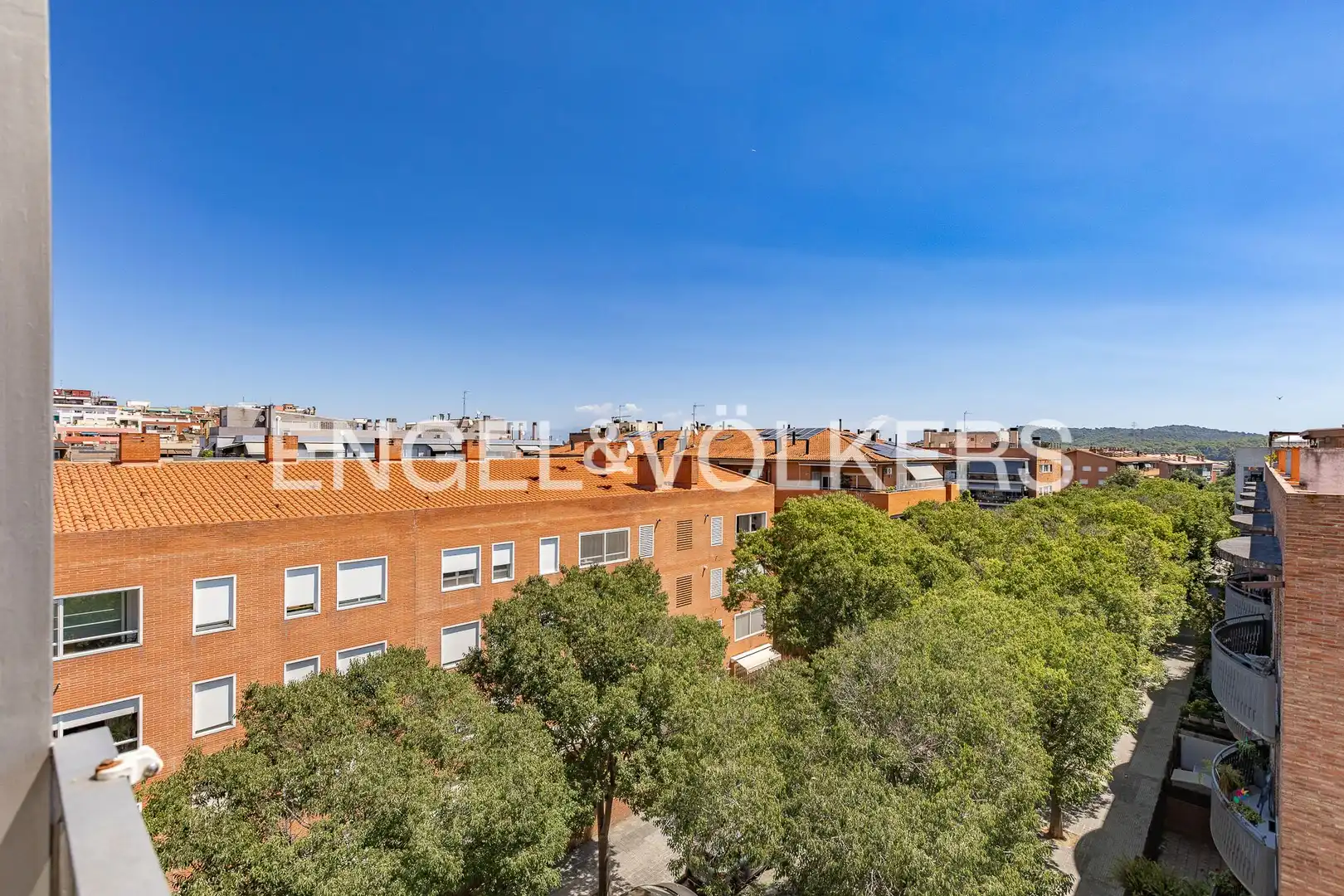 Exterior view of Attic for sale in Sant Cugat del Vallès  with Heating, Parquet flooring and Swimming Pool