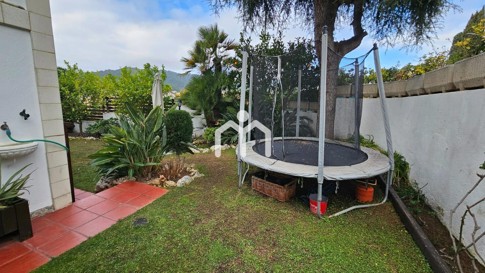 Garden of Single-family semi-detached for sale in Vilassar de Dalt  with Air Conditioner, Heating and Parquet flooring