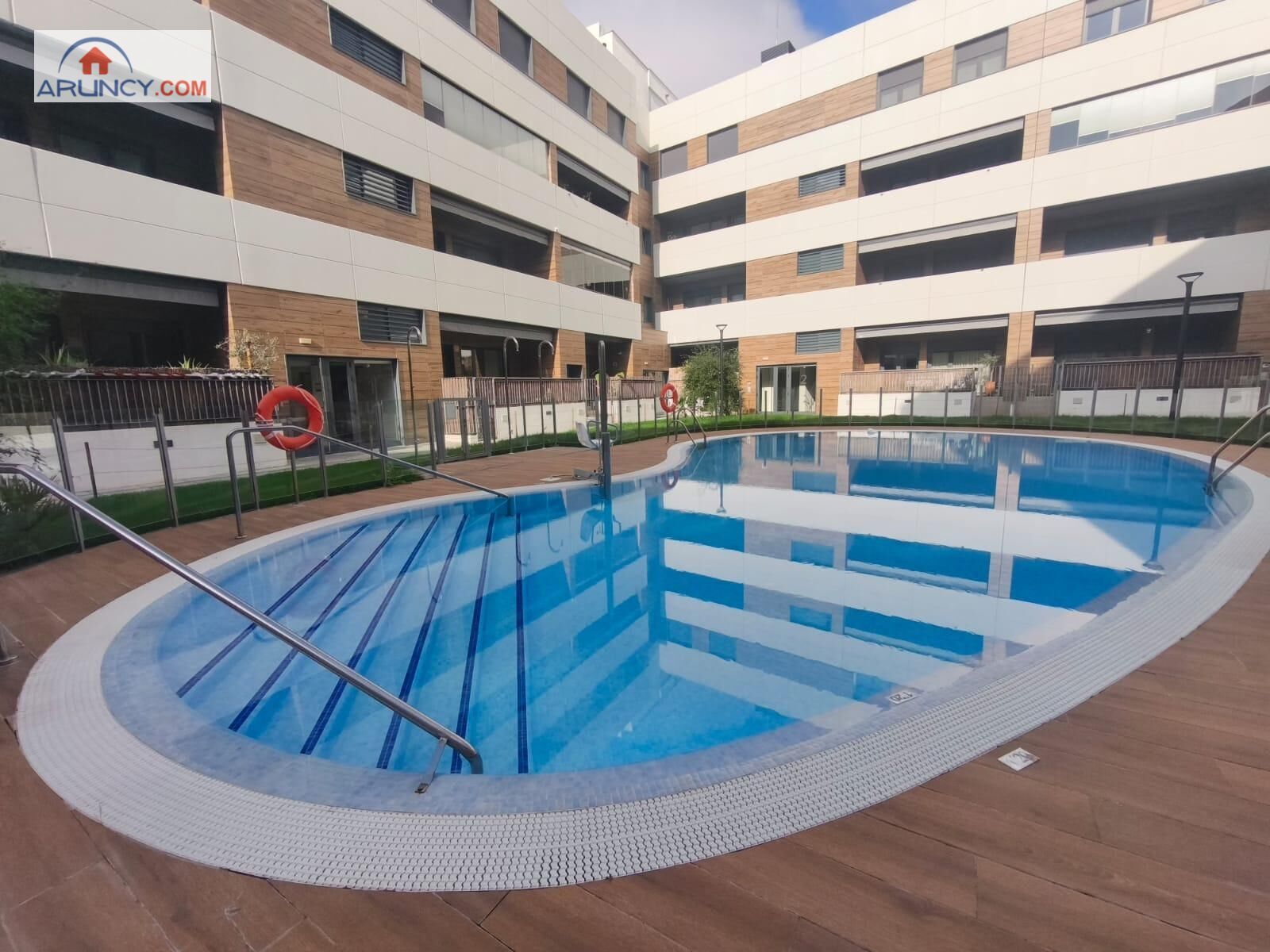 Piscina de Àtic de lloguer en  Sevilla Capital amb Aire condicionat, Jardí privat i Terrassa