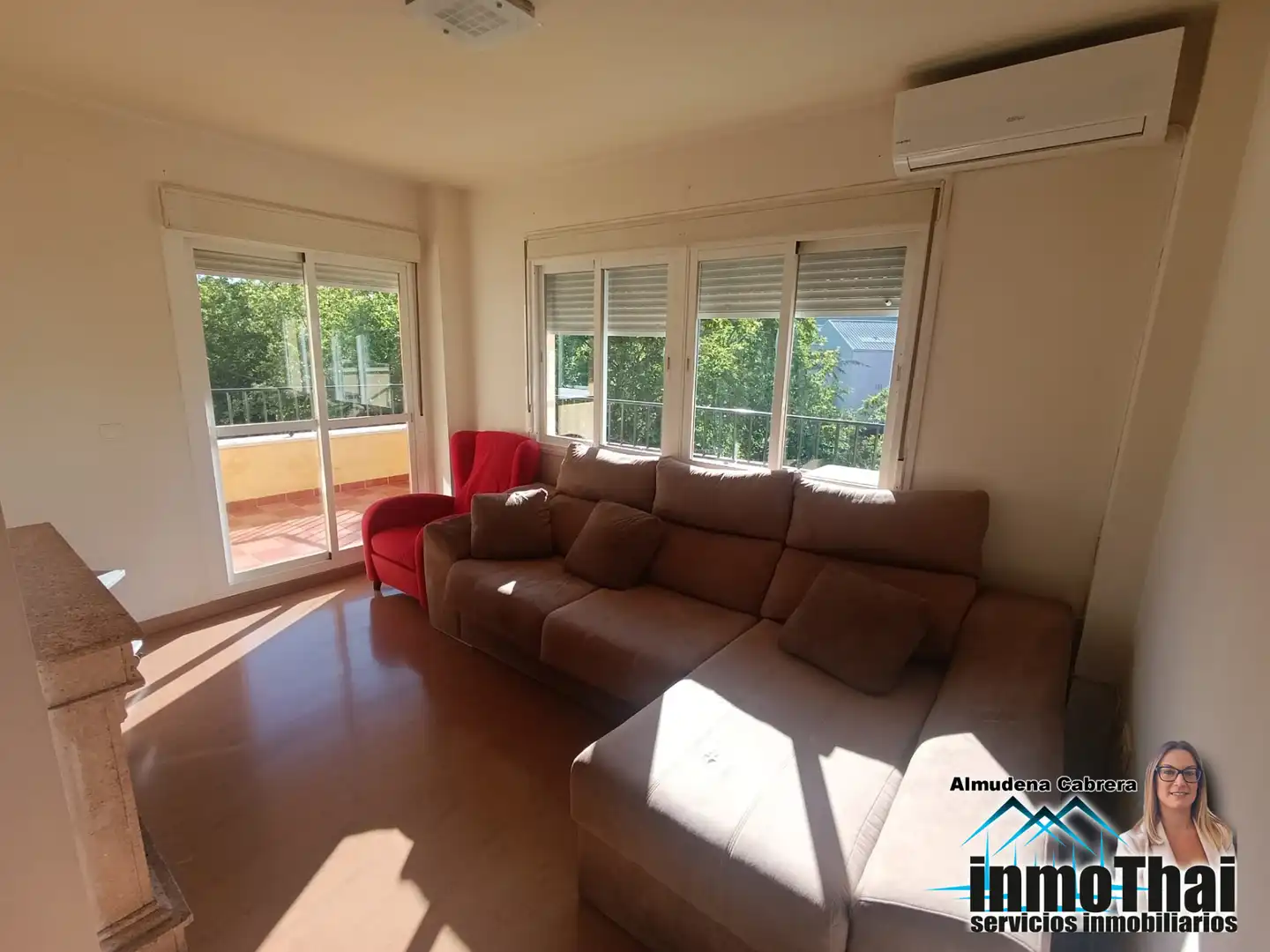 Living room of Flat for sale in Jerez de la Frontera  with Air Conditioner, Terrace and Storage room