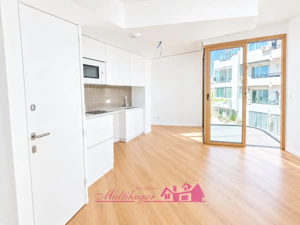 Apartment with pool for sale in Carrer de Carles Roman Ferrer 27, imagen 5