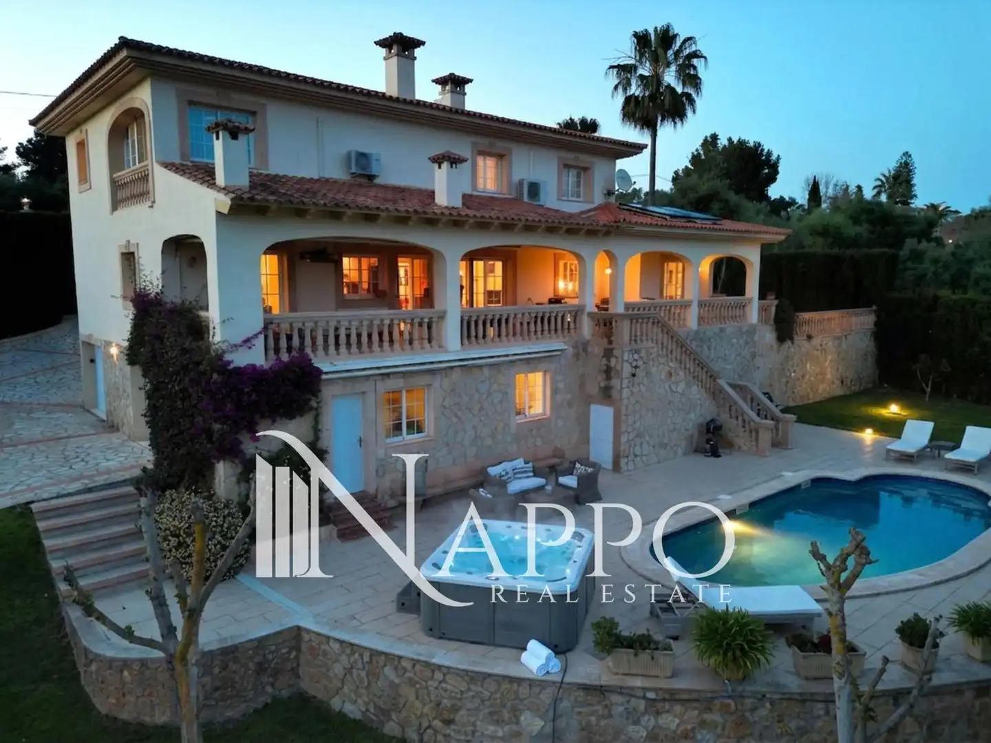 Vista exterior de Casa o xalet en venda en  Palma de Mallorca amb Aire condicionat, Calefacció i Jardí privat