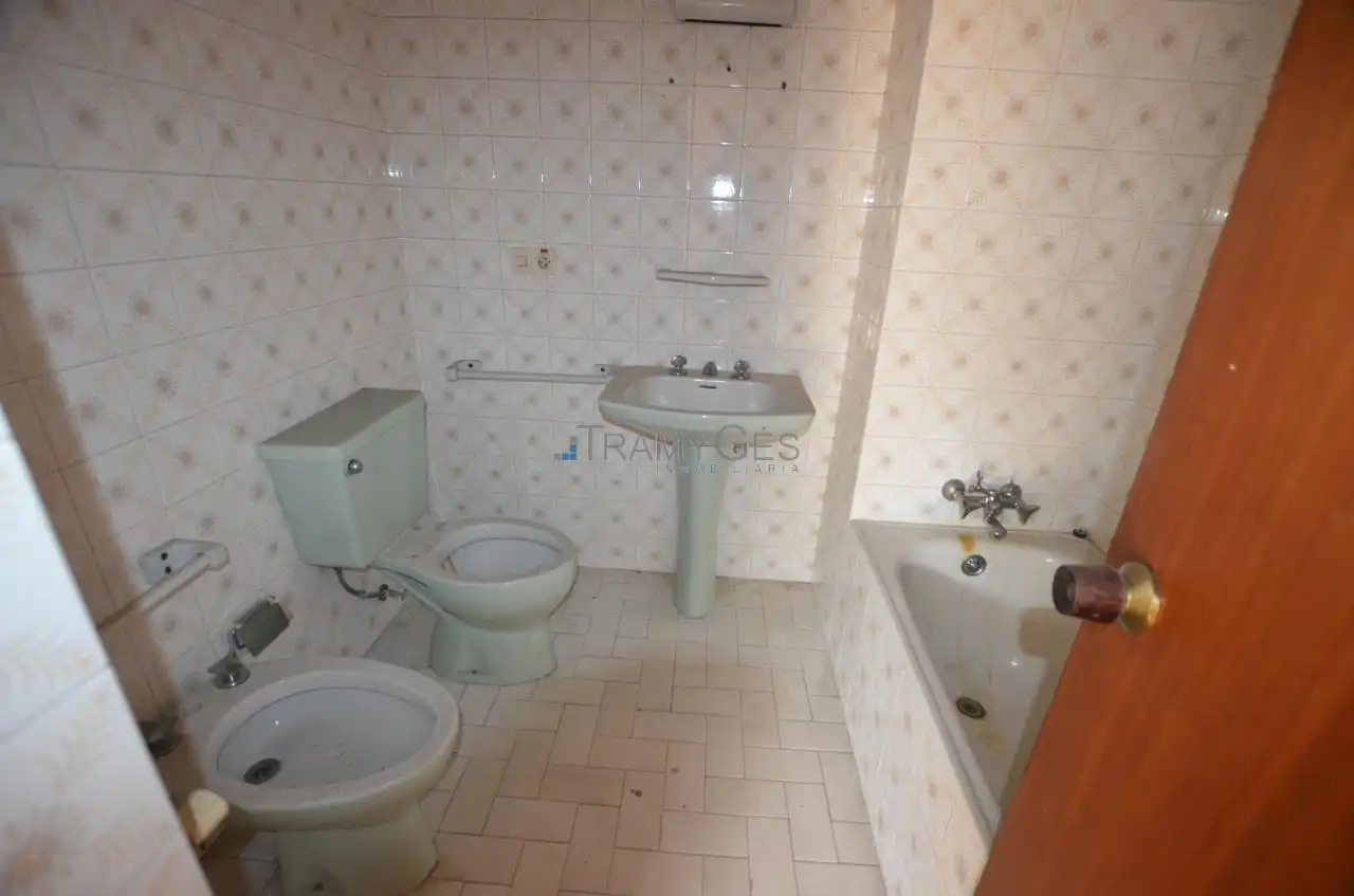 Bany de Edifici en venda en Tomiño