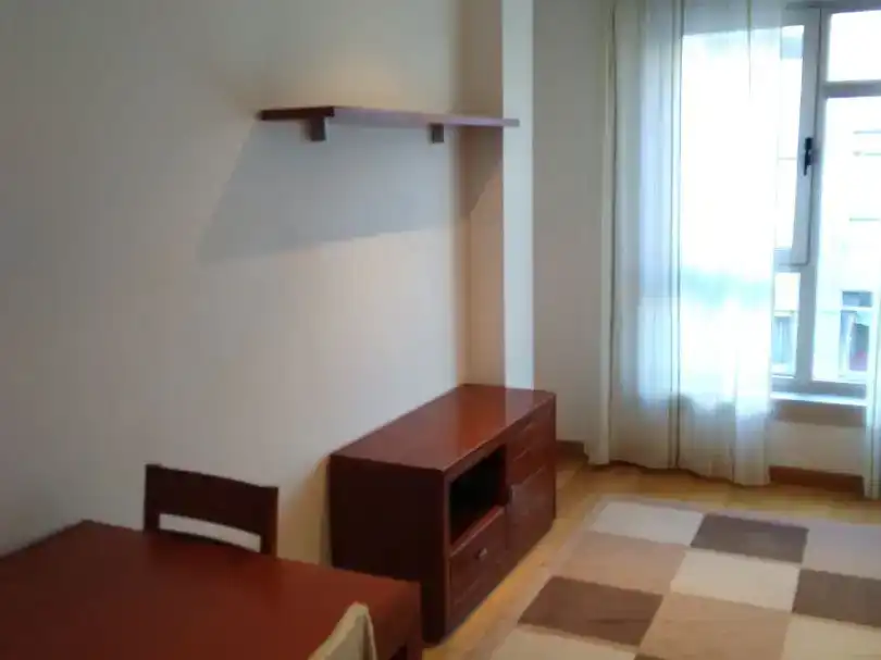 Wohnzimmer von Wohnung zur Miete in Vigo 