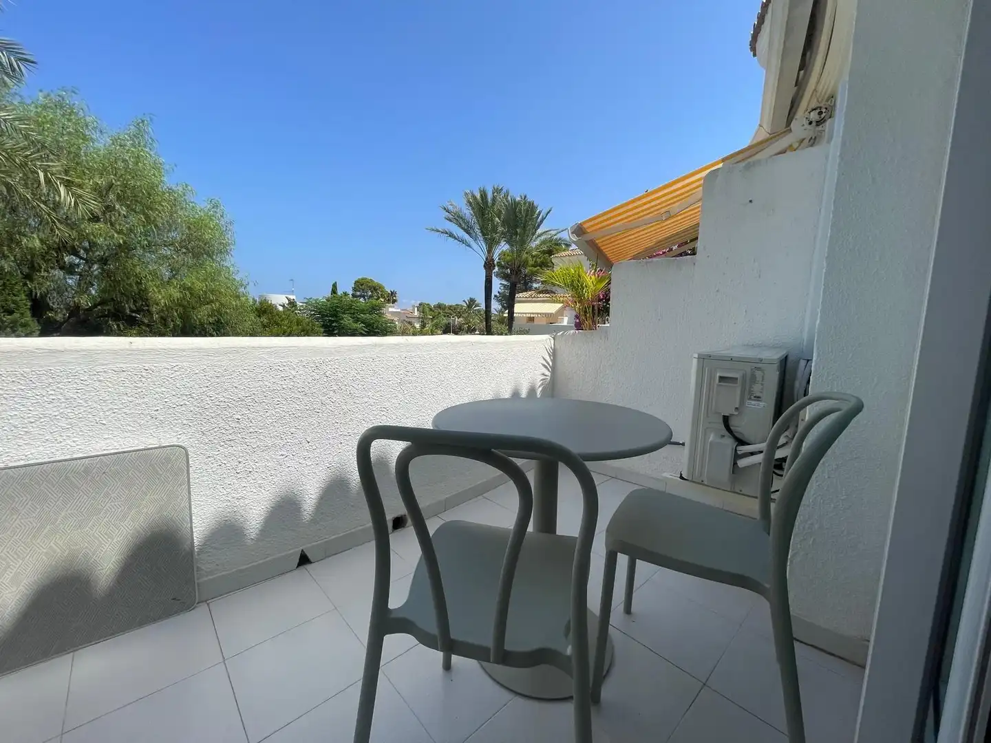 Terraza de Apartamento de alquiler en Dénia con Jardín privado, Terraza y Amueblado