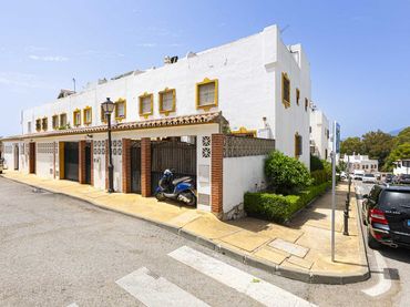 Adossat amb piscina en venda a Marbella - Marbella,Calle Cristo de los Molinos
