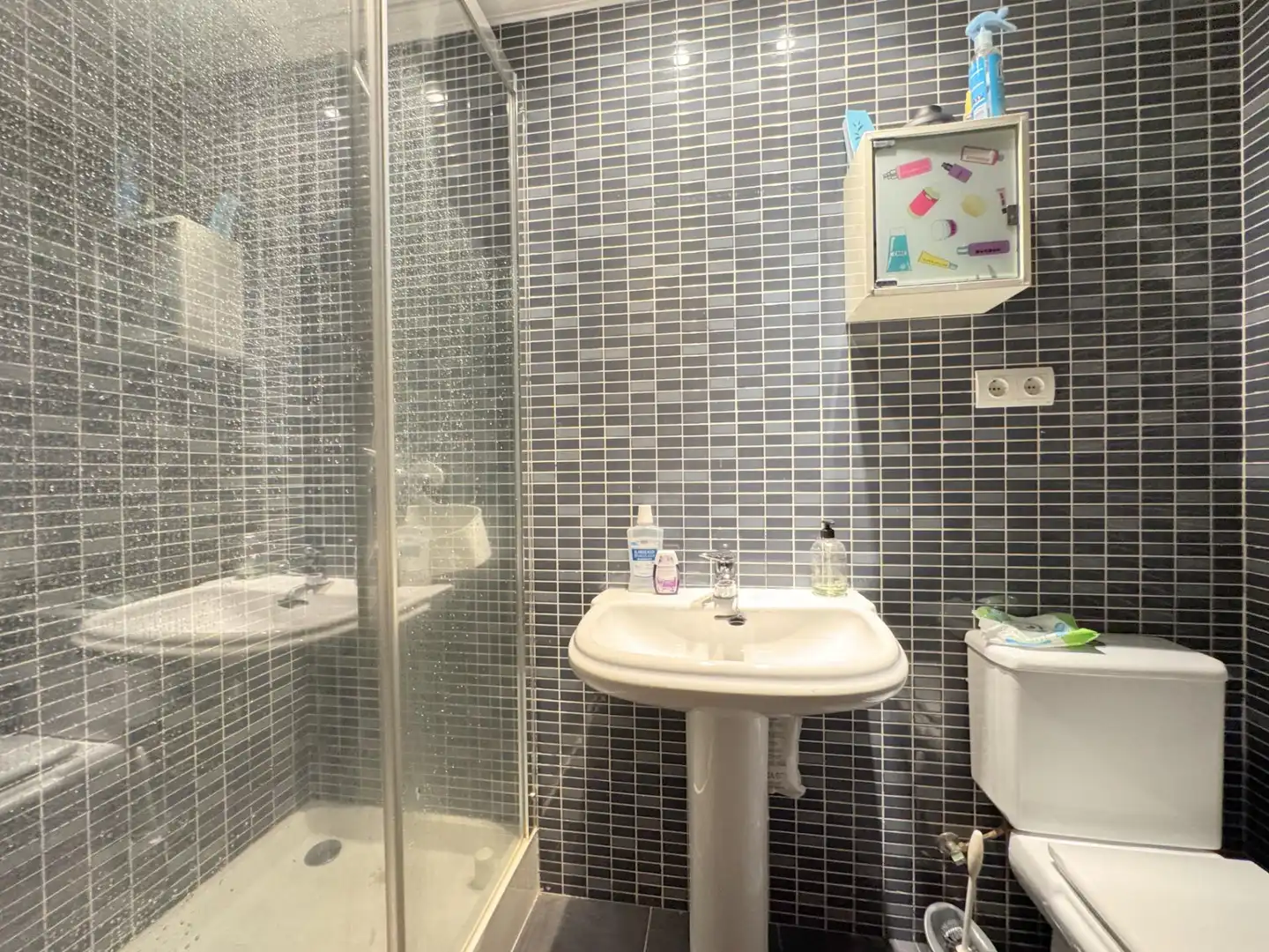 Baño de Piso en venta en Ávila con Calefacción, Jardín privado y Terraza
