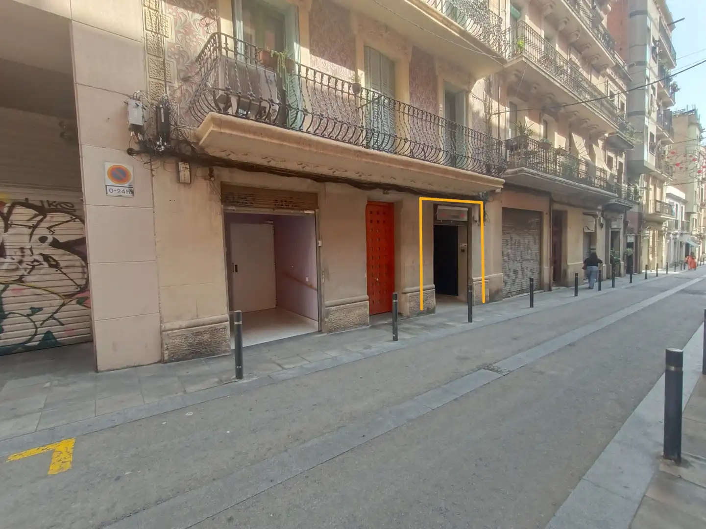 Vista exterior de Local en venta en Barcelona con Aire acondicionado