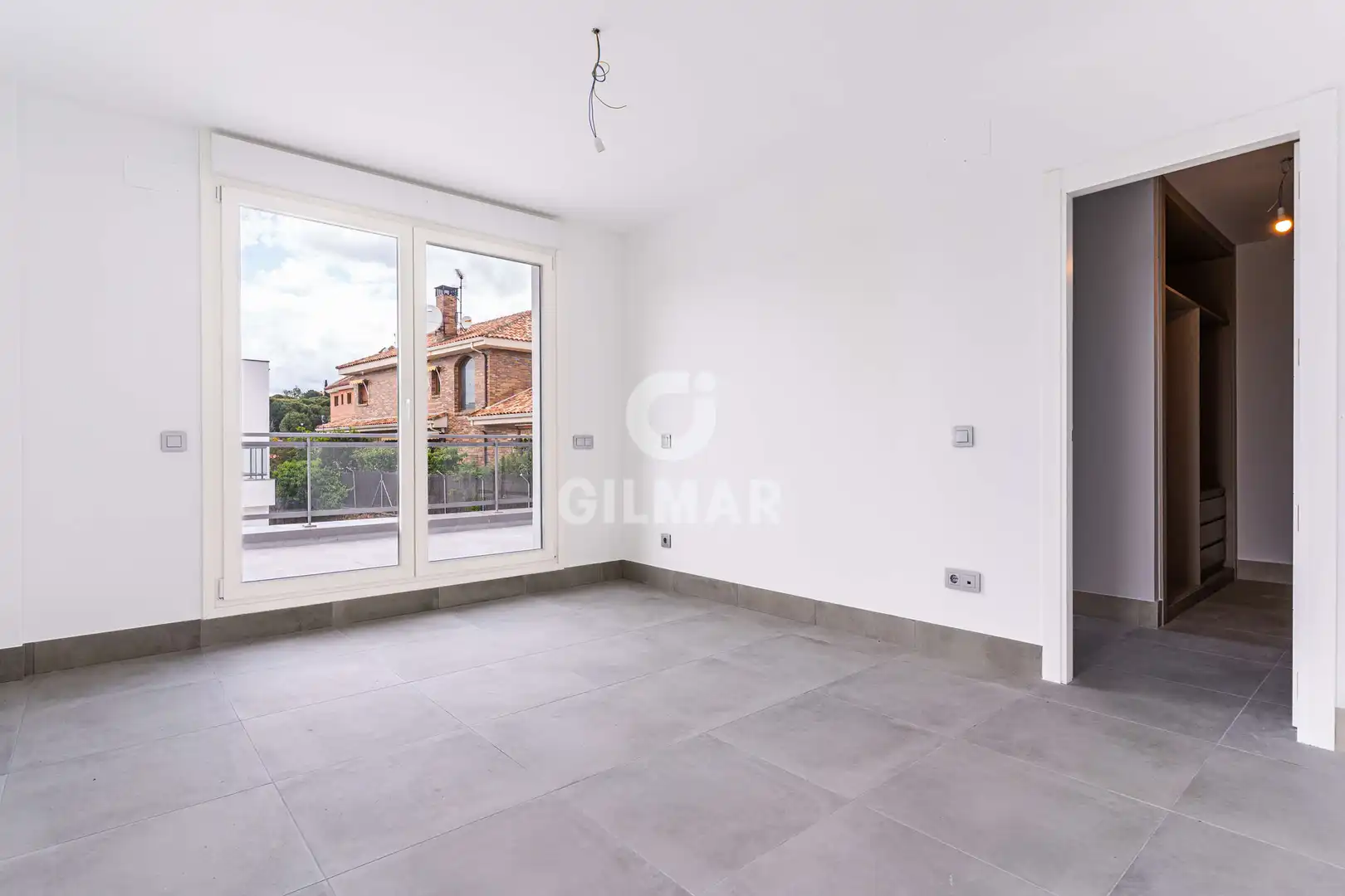 Habitación de Casa adosada en venta en Torrelodones con Calefacción, Jardín privado y Piscina