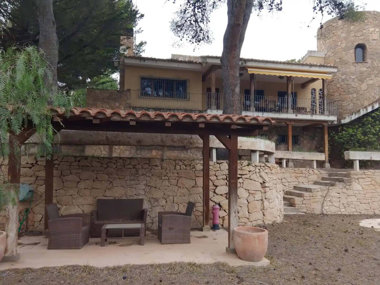 Vista exterior de Casa o xalet en venda en Tibi amb Calefacció, Jardí privat i Terrassa