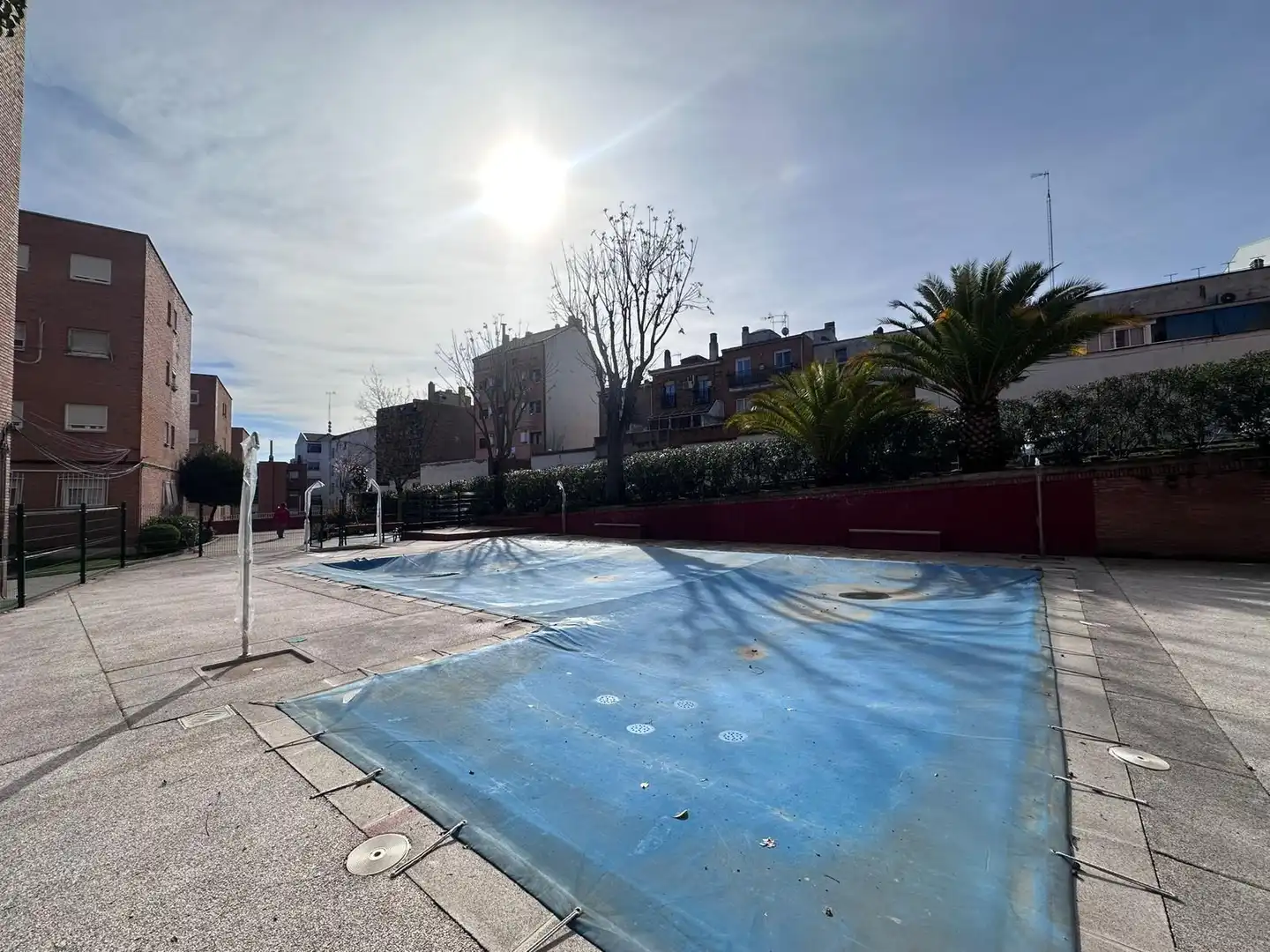 Vista exterior de Apartamento en venta en Madrid con Terraza y Piscina comunitaria