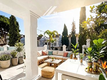 Appartamento con piscina in vendita a Aries